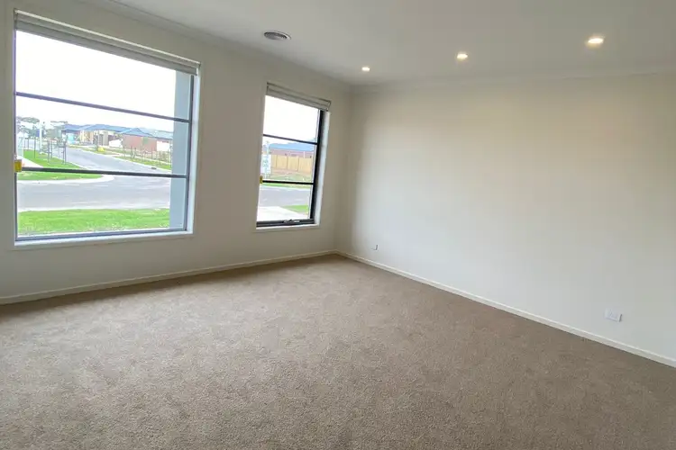 Third view of Homely house listing, 8 Centurion Avenue, Tarneit VIC 3029