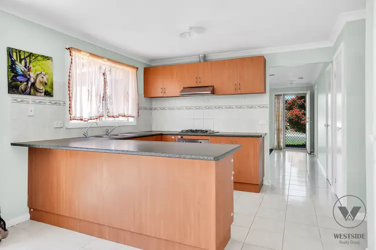 Fifth view of Homely house listing, 3 Rosemont Rise, Harkness VIC 3337