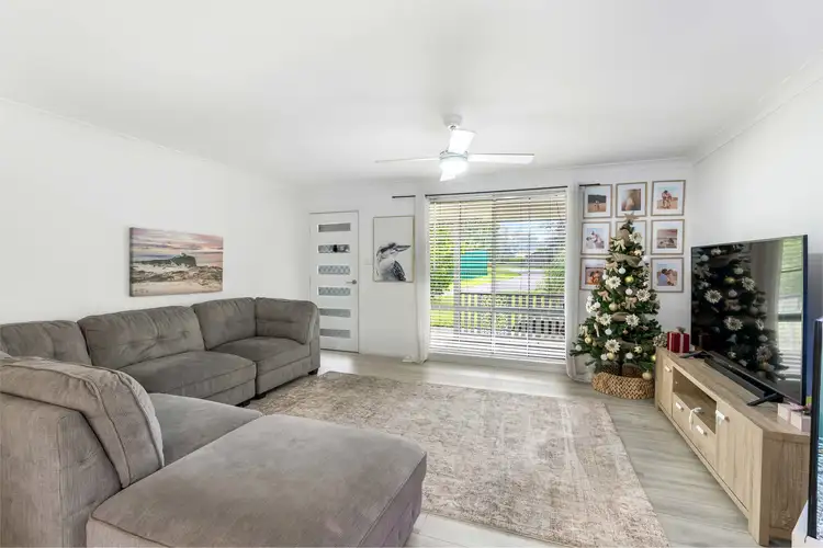 Second view of Homely house listing, 4 Peden Place, Ashtonfield NSW 2323