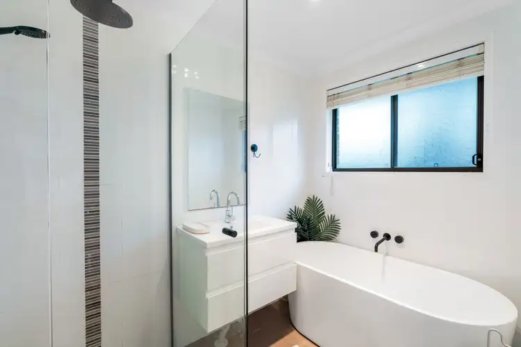 Sixth view of Homely house listing, 4 Peden Place, Ashtonfield NSW 2323