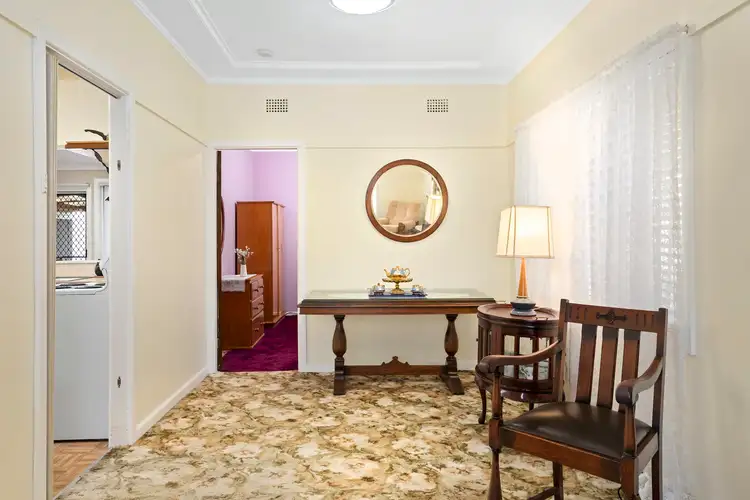 Sixth view of Homely house listing, 4 Epping Close, Cambridge Park NSW 2747