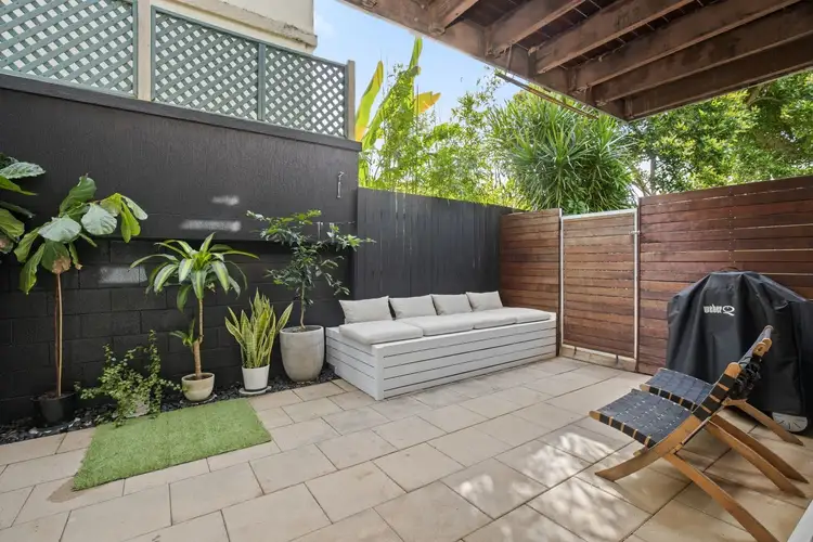 Second view of Homely unit listing, 4/93 Seagull Avenue, Mermaid Beach QLD 4218