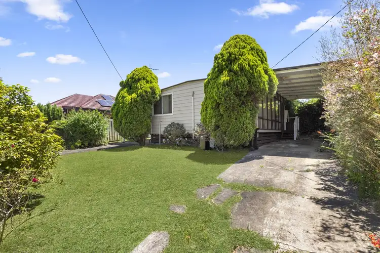 5 Warren Court, Dandenong North VIC 3175