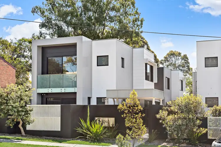 4/17 Dernancourt Avenue, Engadine NSW 2233