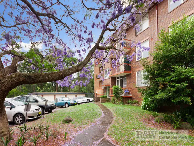 4/19B Riverside Crescent, Marrickville NSW 2204
