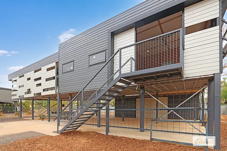 2 Lorre Court