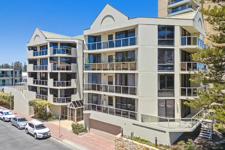 11/18 South Esplanade, Glenelg SA 5045
