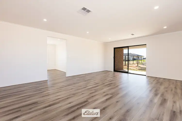 Sixth view of Homely house listing, 18 Manfred Drive, Mildura VIC 3500