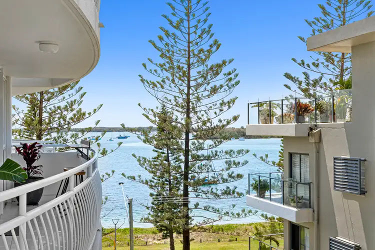 4B/510 Marine Parade, Biggera Waters QLD 4216