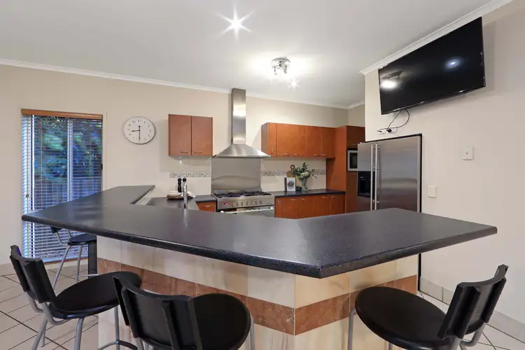 Third view of Homely house listing, 5 Pineview Court, Lysterfield VIC 3156