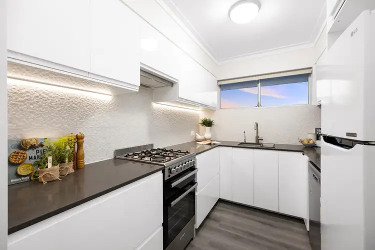 Fourth view of Homely unit listing, 5/22 Rise Street, Mount Gravatt East QLD 4122
