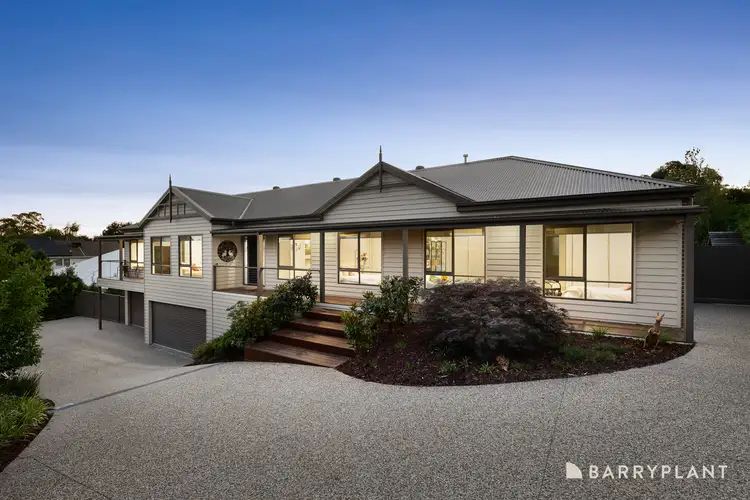 2/2A Frances Avenue, Yarra Glen VIC 3775
