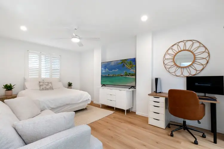 Fifth view of Homely house listing, 27 Plateau Crescent, Carrara QLD 4211