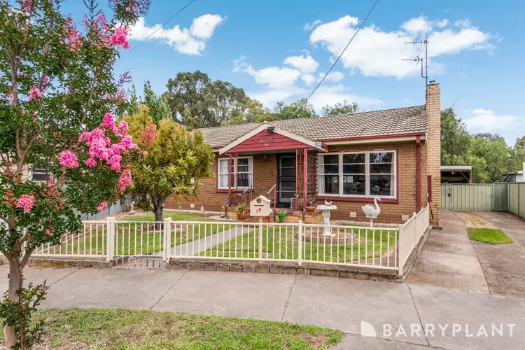 19 Morshead Court