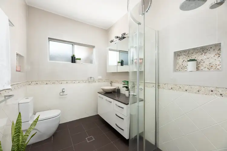 Fifth view of Homely villa listing, 1/81 Greenacre Road, Connells Point NSW 2221