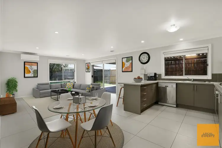 Fifth view of Homely house listing, 8 Dianella Court, Brookfield VIC 3338