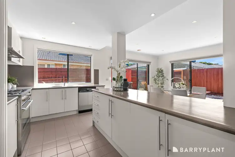 Fourth view of Homely house listing, 16 Seattle Square, Narre Warren VIC 3805