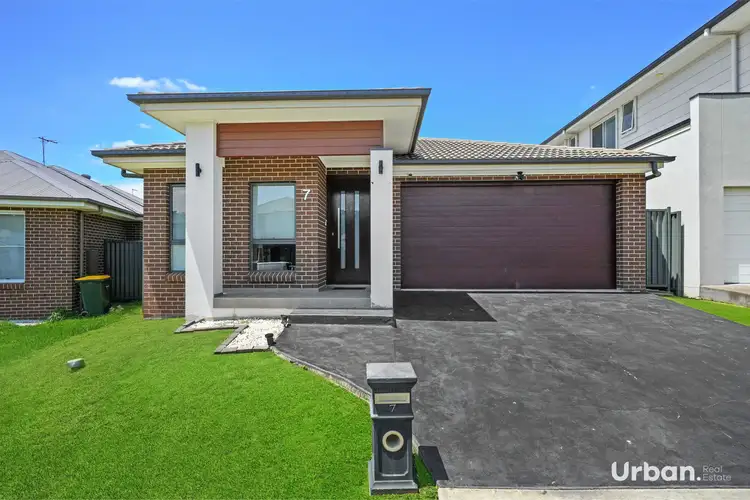 7 Zornia Street, Denham Court NSW 2565