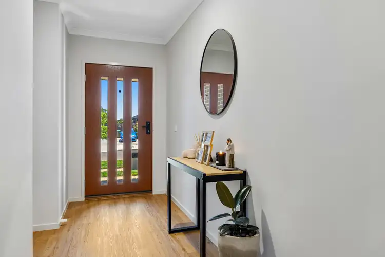 Second view of Homely house listing, 7 Dumenils Way, Delacombe VIC 3356