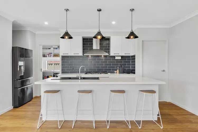 Fifth view of Homely house listing, 7 Dumenils Way, Delacombe VIC 3356