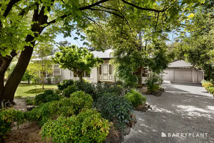7 Dumosa Avenue, Croydon VIC 3136