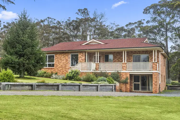 11 Lorna Close, Bundanoon NSW 2578