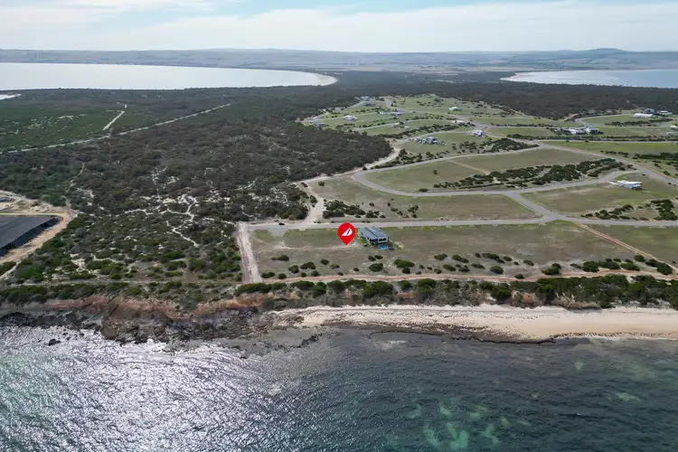 75 East Parade, Point Boston SA 5607