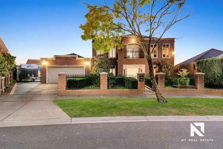 5 Grange Terrace, Taylors Hill VIC 3037