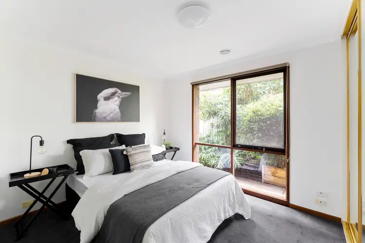 Sixth view of Homely house listing, 10 Jika Court, Werribee VIC 3030