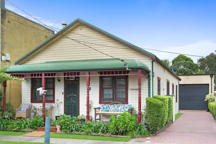 14 Erith Street, Botany NSW 2019