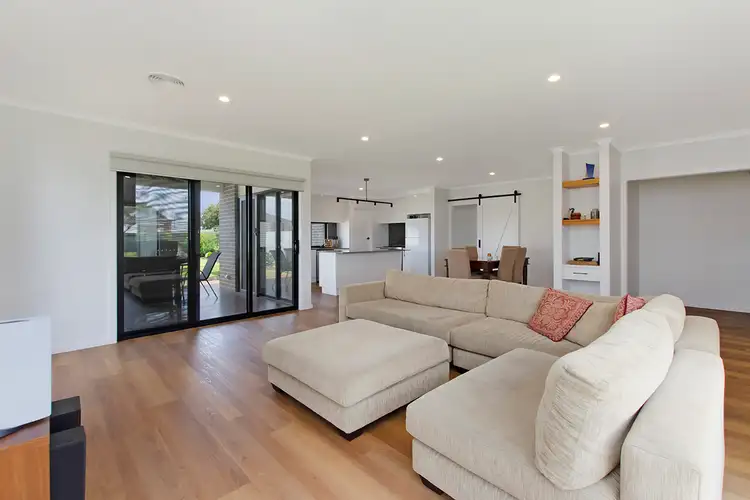 Fourth view of Homely house listing, 2 Blue Water Court, Portland VIC 3305