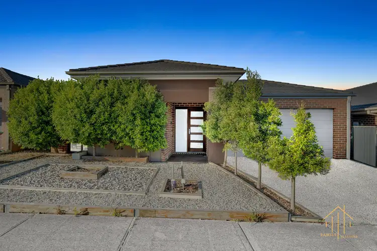 7 Sargent Street, Cranbourne East VIC 3977