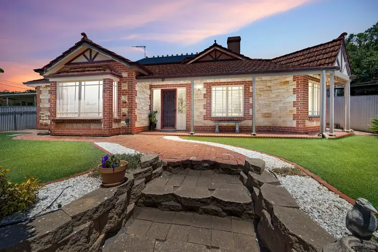 6 Newland Avenue, Marino SA 5049
