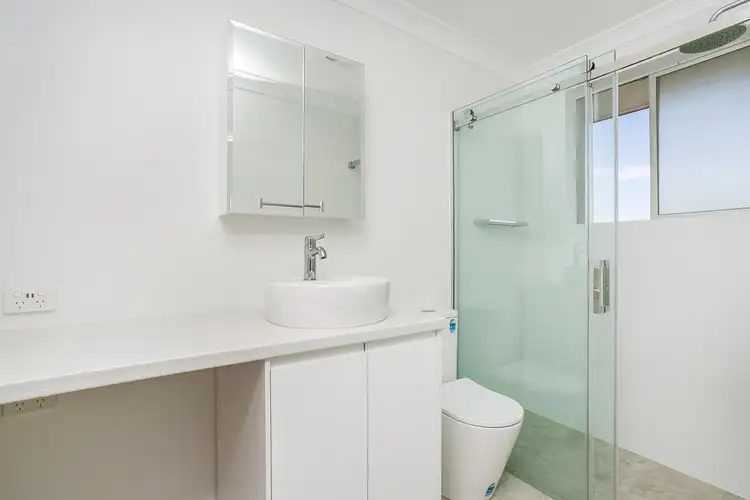 Second view of Homely unit listing, 16/206 Ocean Street, Narrabeen NSW 2101