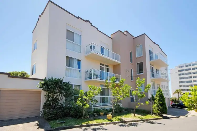 Second view of Homely unit listing, 2/3 Boorima Place, Cronulla NSW 2230