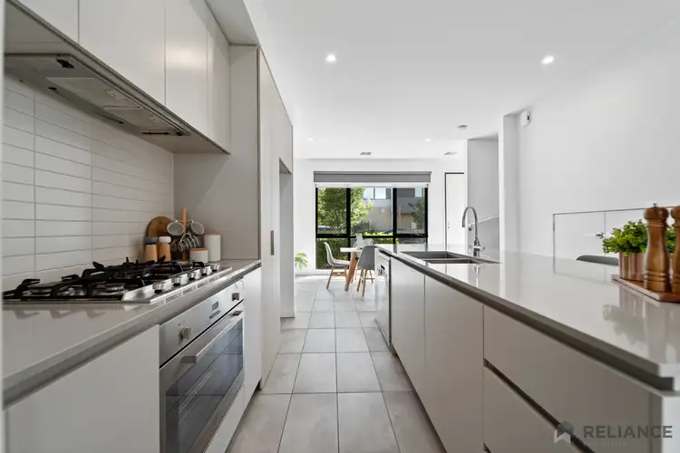 Sixth view of Homely house listing, 33 Oakden Crescent, St Albans VIC 3021