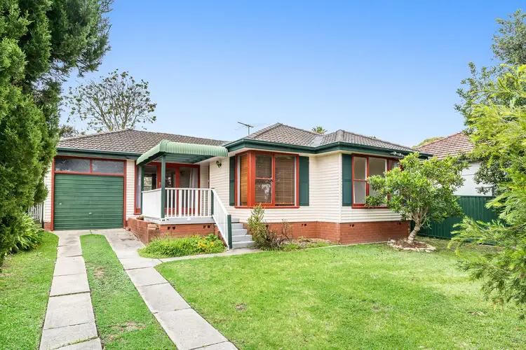 12 Bullecourt Avenue, Engadine NSW 2233