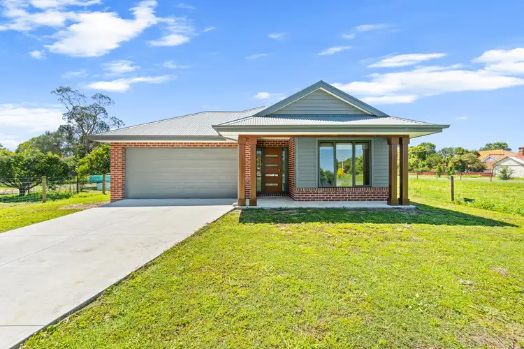 22-24 Cricket Street, Cowwarr VIC 3857