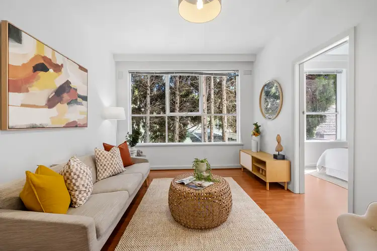 12/8 Charnwood Grove, St Kilda VIC 3182