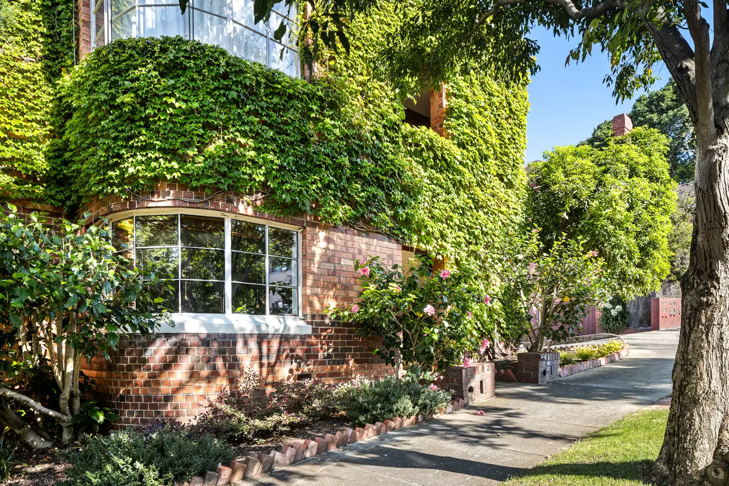 Main view of Homely apartment listing, 2/8 Denmark Hill Road, Hawthorn East VIC 3123