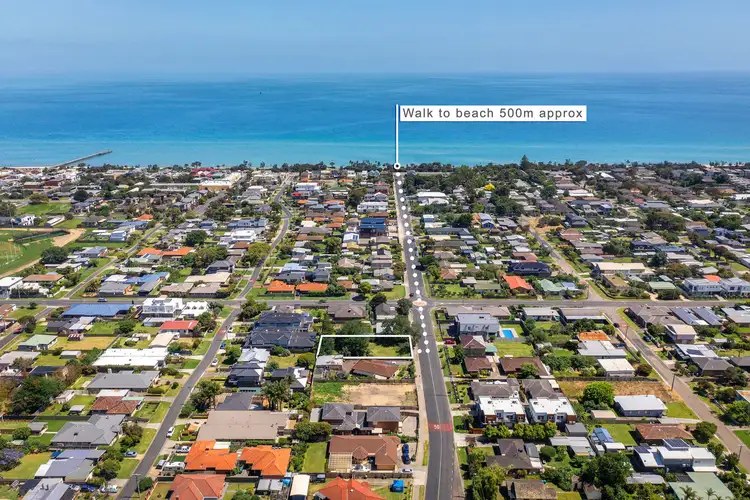 42 Kangerong Avenue, Dromana VIC 3936