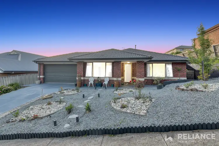 15 Windsor Rise, Sunbury VIC 3429