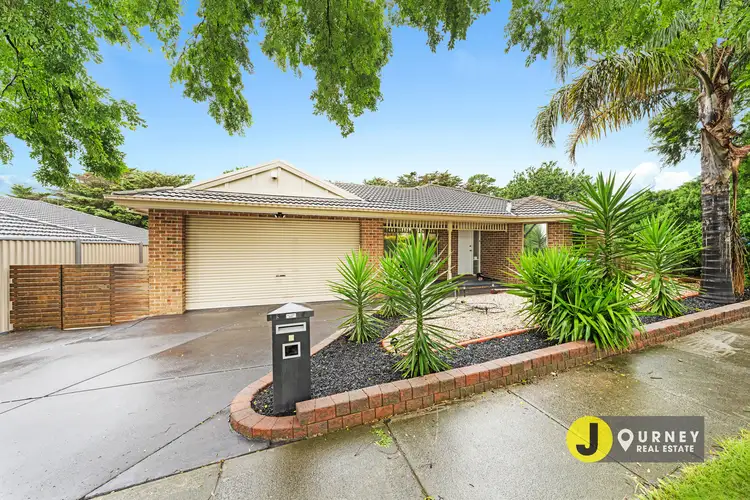 4 Harold Keys Drive, Narre Warren South VIC 3805