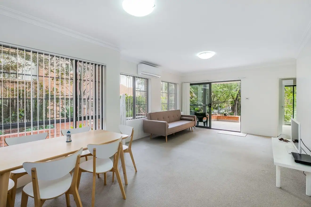 Main view of Homely unit listing, 2/8 Allison Road, Cronulla NSW 2230