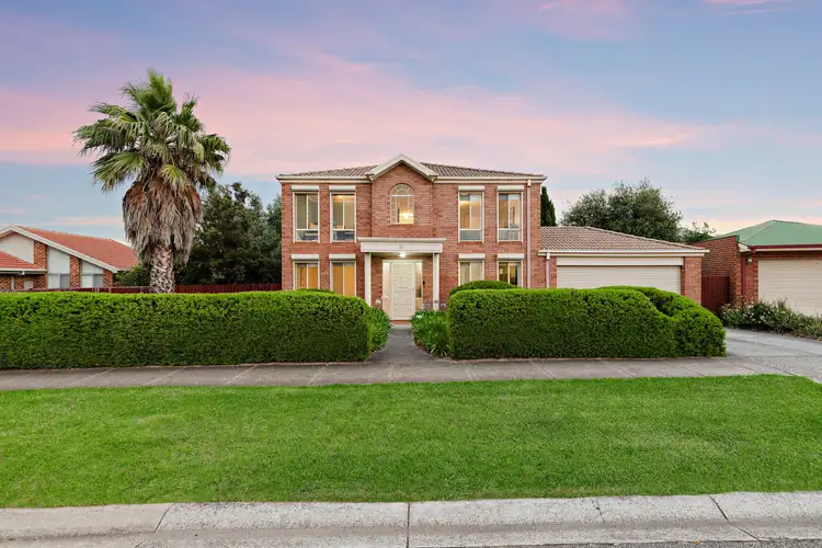 51 Verona Drive, Taylors Lakes VIC 3038