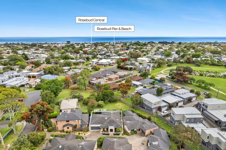 Second view of Homely unit listing, 3/5 Hayes Avenue, Rosebud VIC 3939