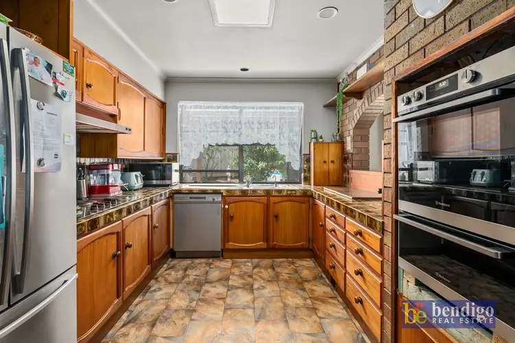 Sixth view of Homely house listing, 10 Yallambee Drive, Kennington VIC 3550