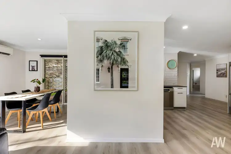 18 Hotspur Crescent, Little Mountain QLD 4551