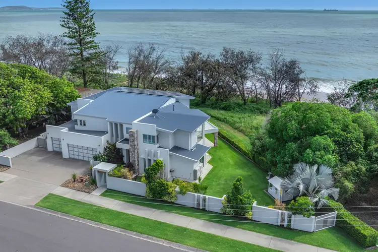 2 The Oaks Road, Tannum Sands QLD 4680