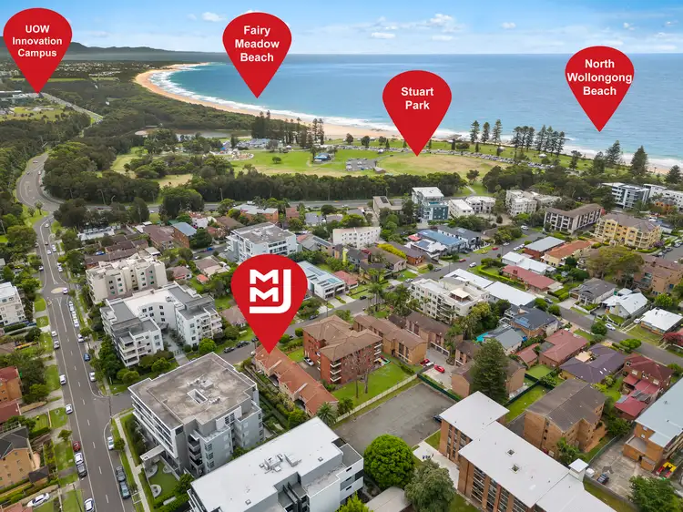 Second view of Homely townhouse listing, 2/21 Bode Avenue, North Wollongong NSW 2500